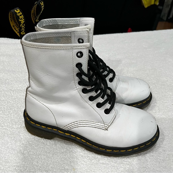 Dr. Martens Shoes - Dr. Martens Women’s White Leather Combat Boots 1460 Size 6